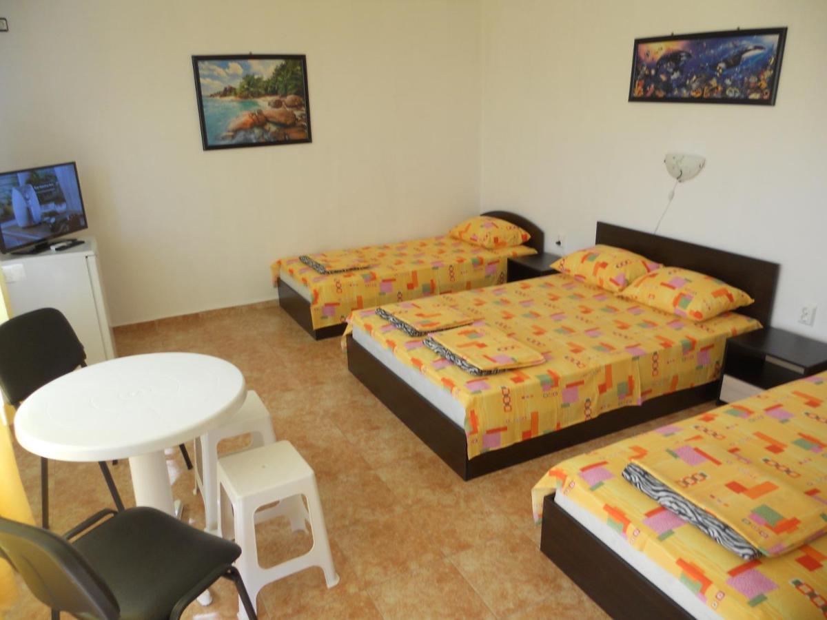 "Agatopolis"- Подсигурено Безплатно Паркиране Hotel Ahtopol Luaran gambar